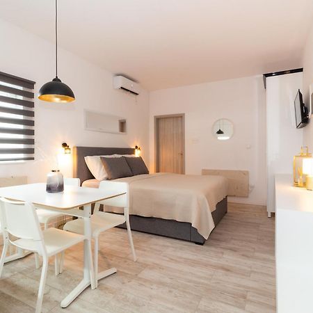 Studioapartment Black & White Velika Gorica Exterior foto
